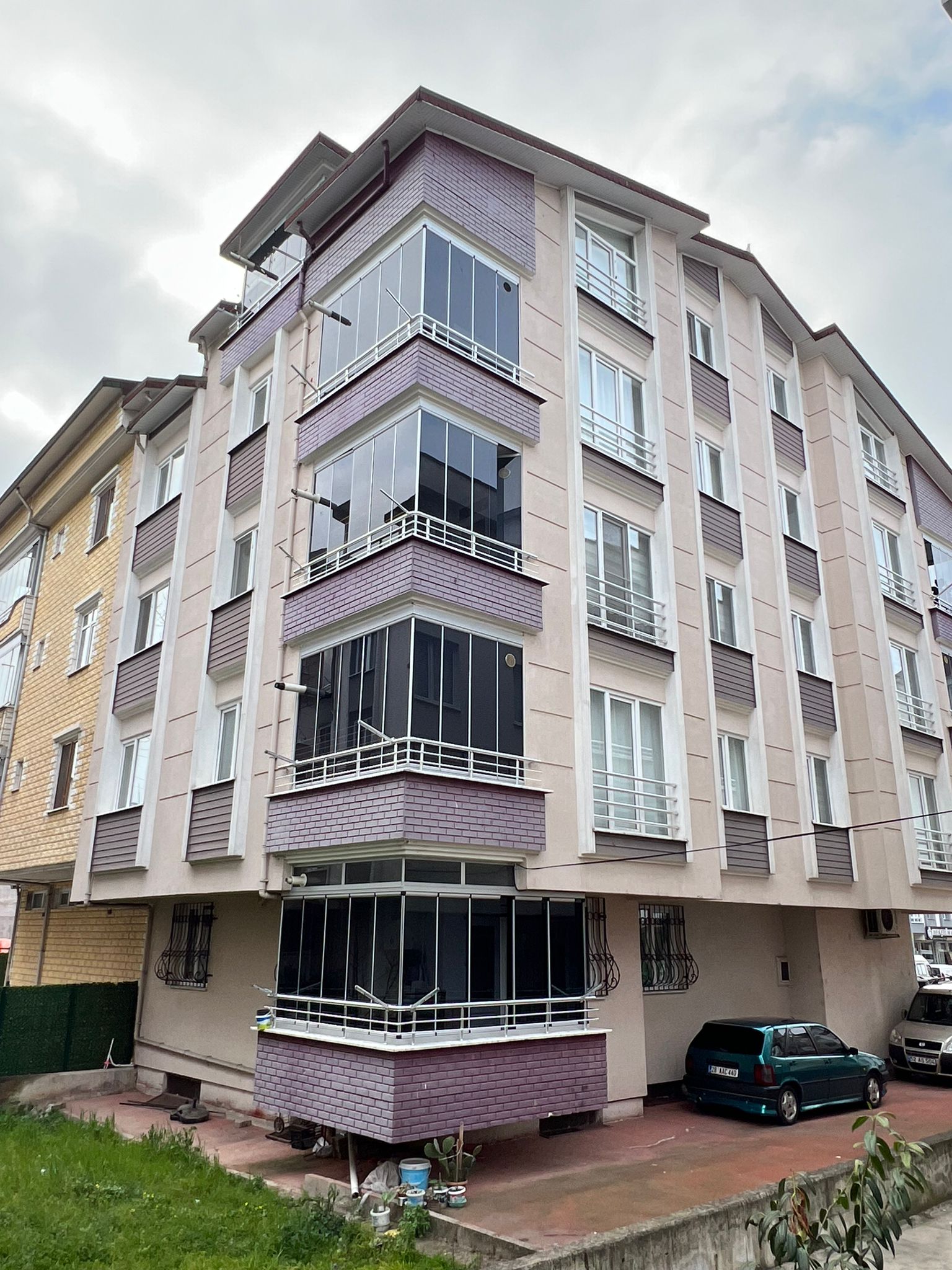 KARŞIYAKA ÇATI KATI